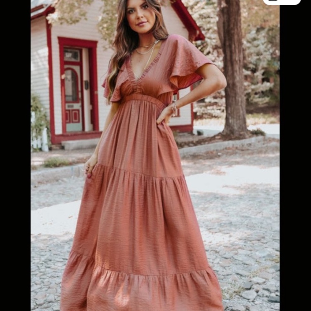 Elegant Rust Maxi Dress